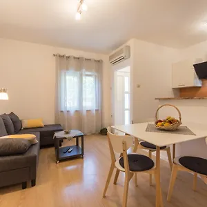  Apartament Piccola Pineta Chorwacja